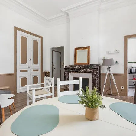 Le Parc De La Révolution - Proche Gare Appartamento Narbona