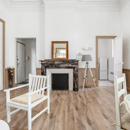 Le Parc De La Révolution - Proche Gare